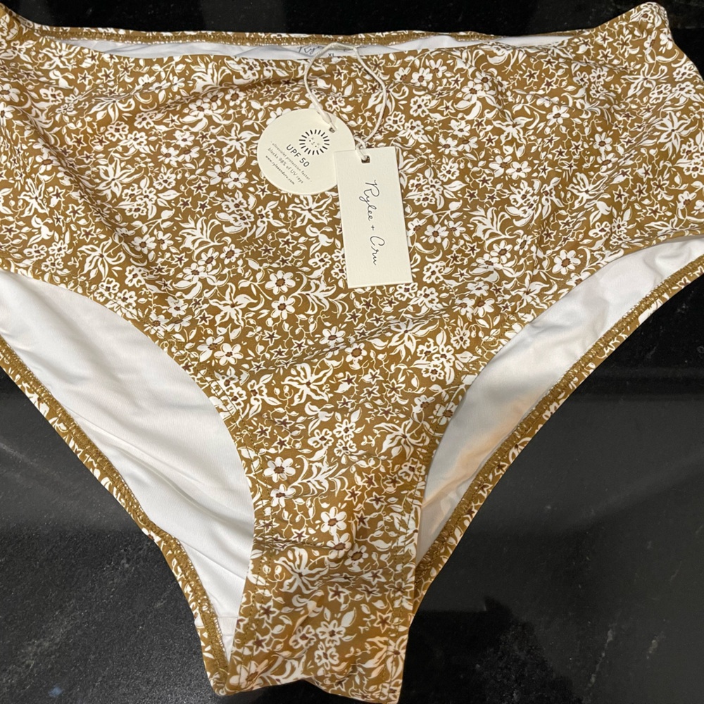 Rylee + Cru High waisted hipster bikini bottoms in Golden Ditsy size XL